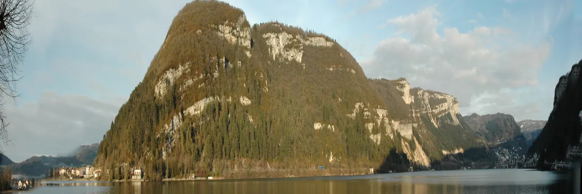 Image Installateur abri de piscine Ain