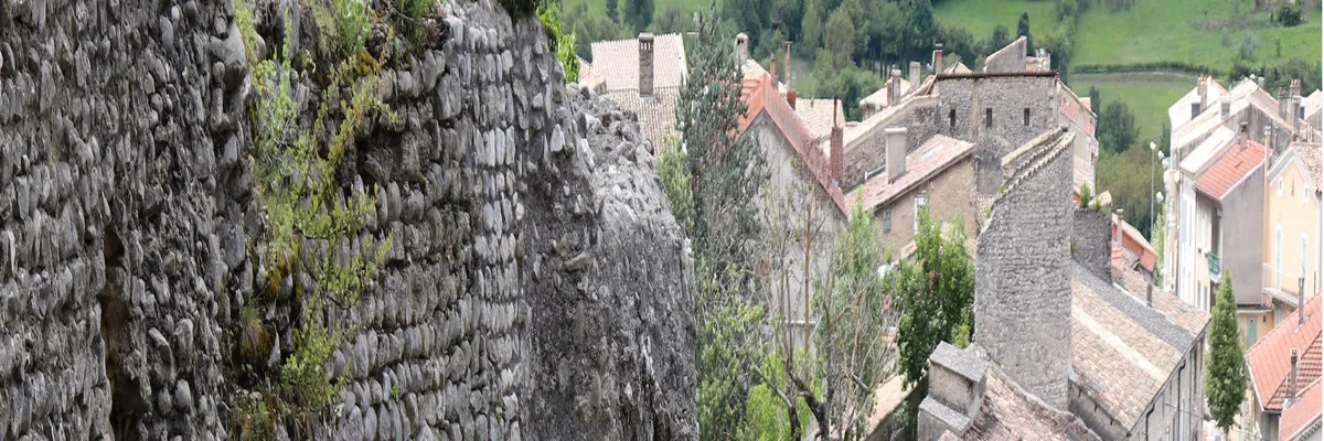 Image Installateur abri de piscine Die