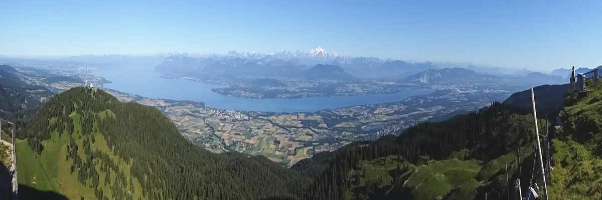 Image Installateur abri de piscine Divonne-les-Bains