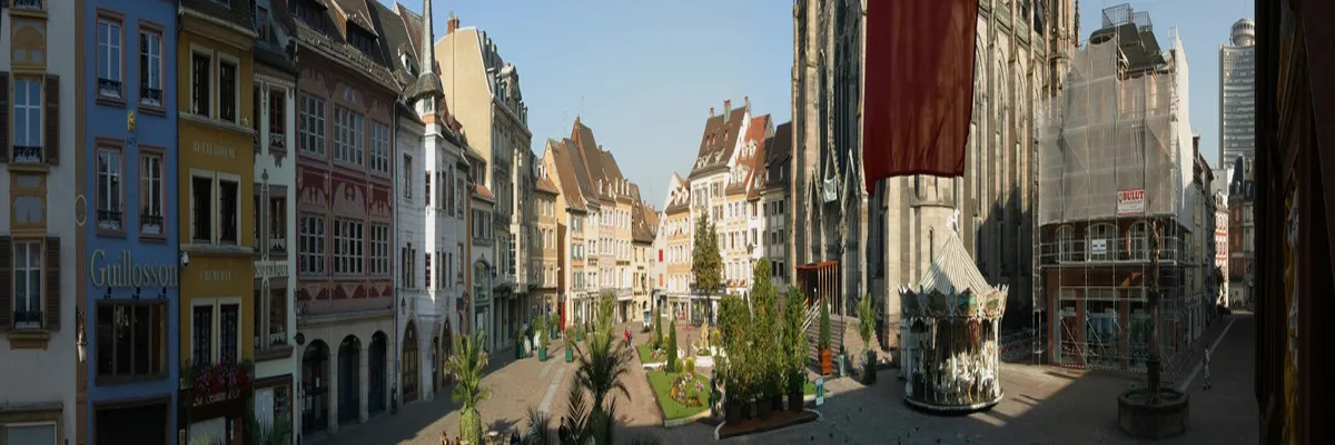 Image Installateur abri de piscine Mulhouse