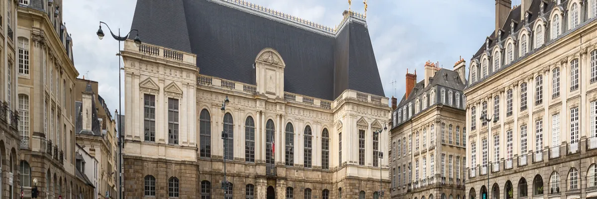 Image Installateur abri de piscine Rennes