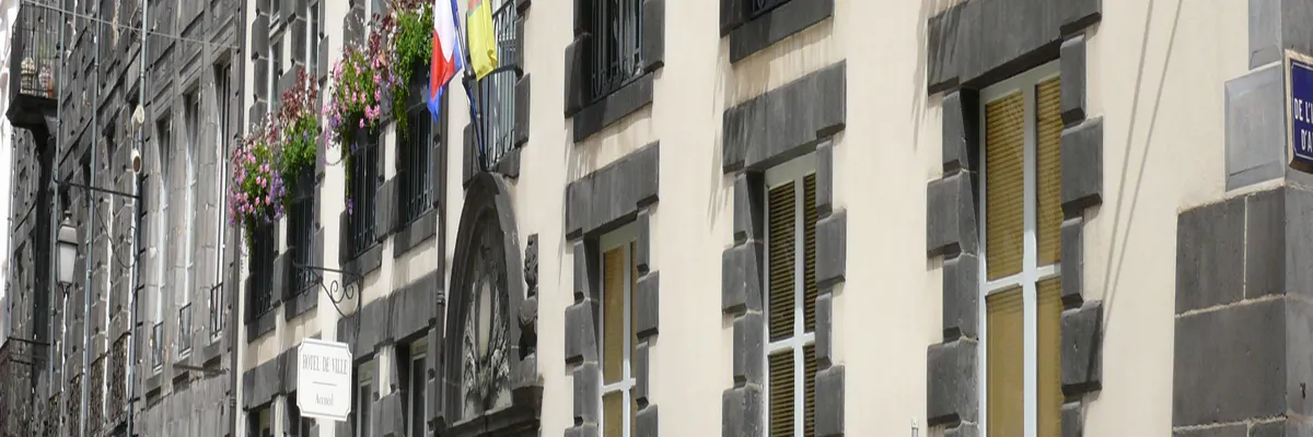 Image Installateur abri de piscine Riom