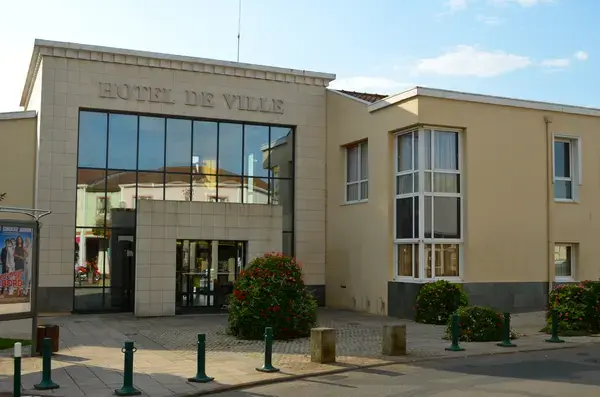 Abri Piscine Prix Installateur abri de piscine Le Loroux-Bottereau